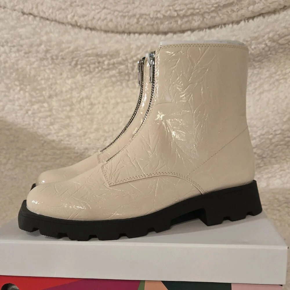 Katy Perry Shoes - Womens 6.5M - The Daarling Combat Boot CHALK - BNIB - Picture 3 of 7